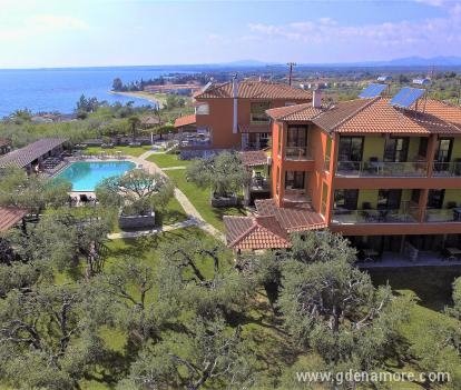 SUNDAY RESORT(Cozy Studios and Spacious Apartments), logement privé à Halkidiki, Grèce
